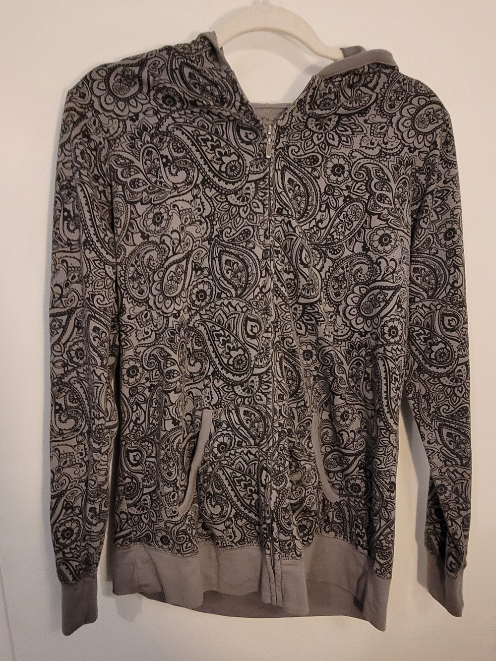 Motherhood Maternity Gray and Black Paisley Zip-Up Hoodie